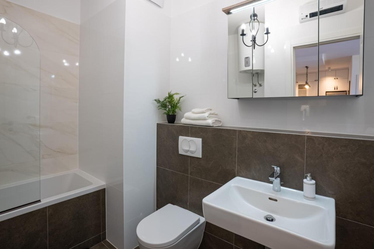 Morska Vila 6 Luxury Apartment Znjan 斯普利特 外观 照片