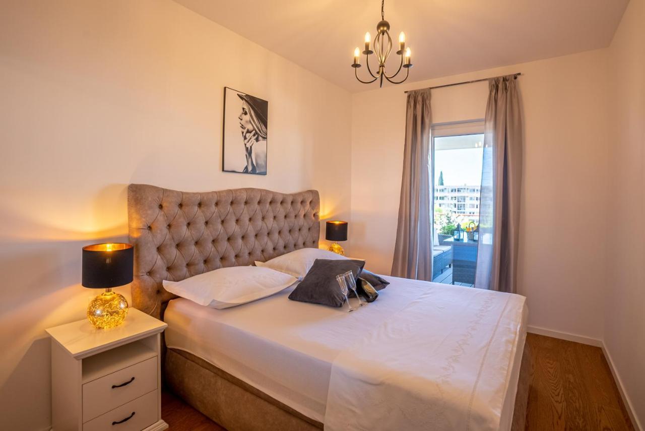 Morska Vila 6 Luxury Apartment Znjan 斯普利特 外观 照片