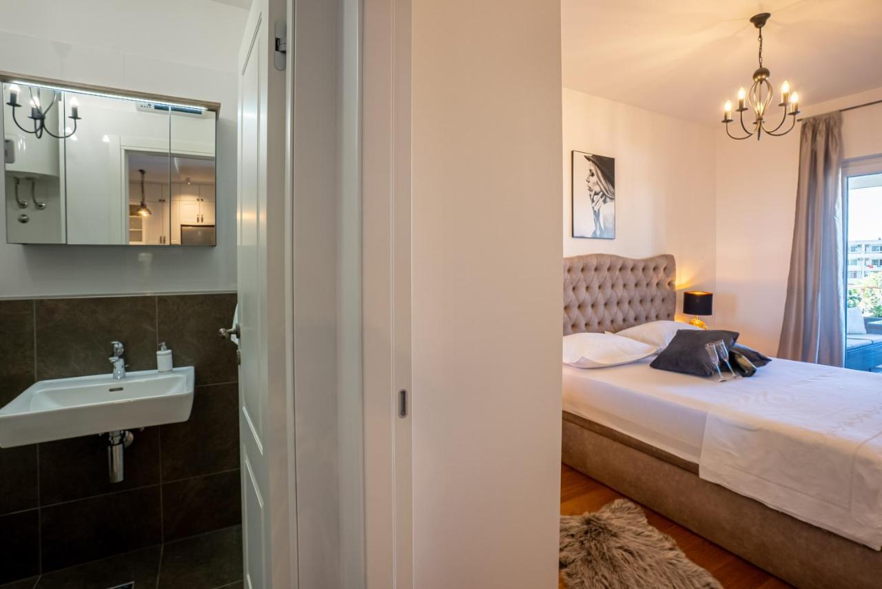 Morska Vila 6 Luxury Apartment Znjan 斯普利特 外观 照片